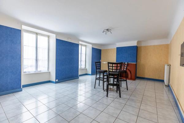 Vente Appartement 4 pièces 106 m2 à Saint-Amant-Tallende