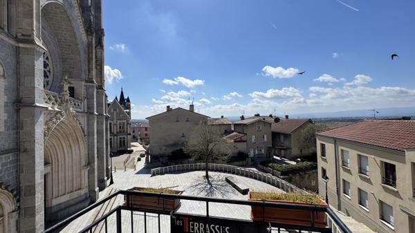 Saint-Galmier (42330) Appartement de type F4 82,41m2 avec garage