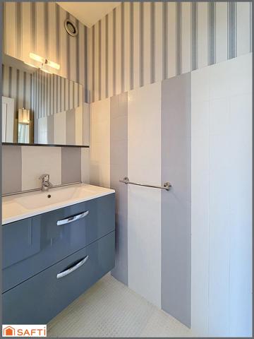 147 m2 avec vue Loire, balcons et garage.