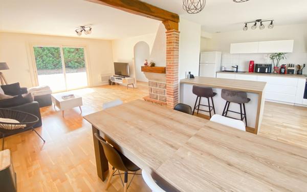 Maison à vendre    4 pièces •  Caussade
