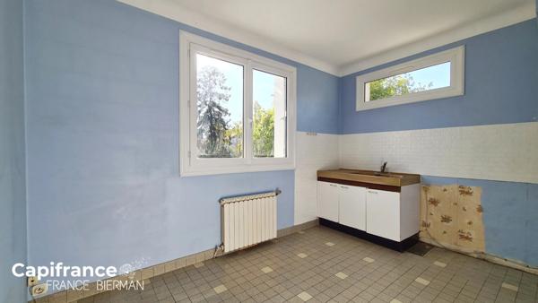 Maison sur 2 niveaux avec jardin proche centre ville NIORT