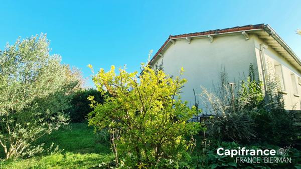 Maison sur 2 niveaux avec jardin proche centre ville NIORT