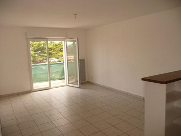 CARCASSONNE, APPARTEMENT 1 CHAMBRE AVEC BALCON