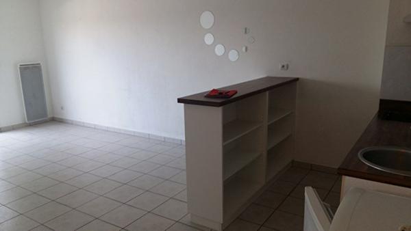 CARCASSONNE, APPARTEMENT 1 CHAMBRE AVEC BALCON
