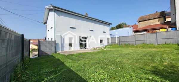 Maison composée de 2 appartements - Beaucourt