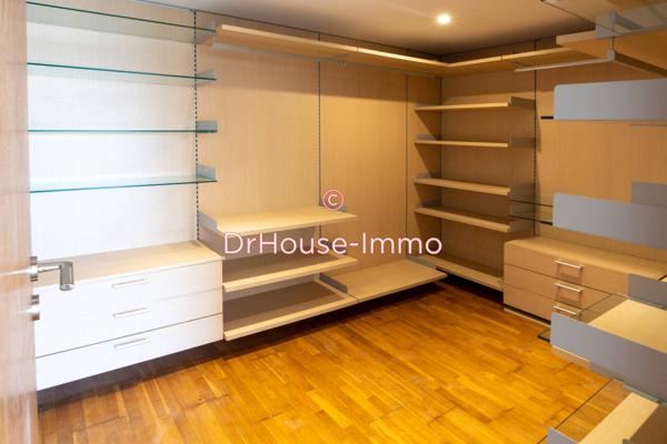 Maison à vendre 6 pièces de 300 m²