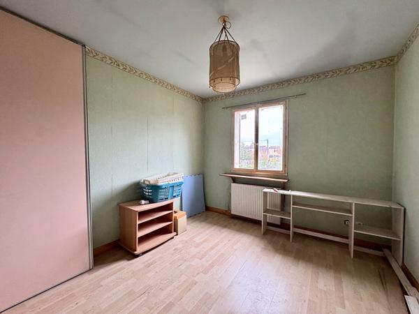 Maison 98 m² - Orleans Argonne - 5 pièces - 4 chambres - garage et jardin