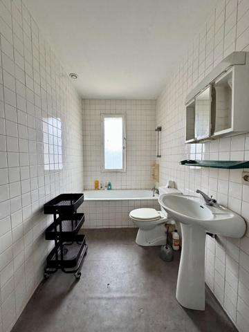 Maison 98 m² - Orleans Argonne - 5 pièces - 4 chambres - garage et jardin