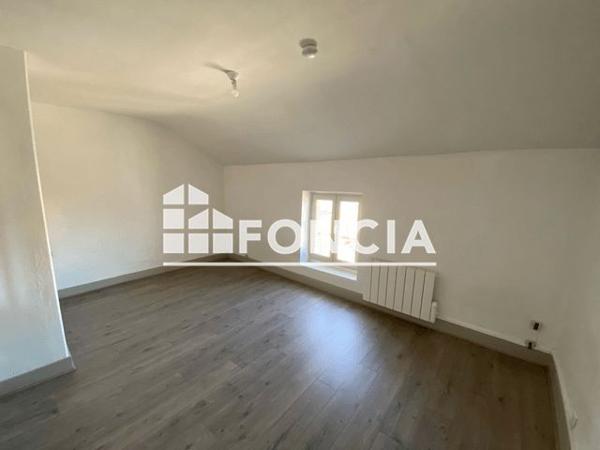 Location Studio 30.54 m² - 51 RUE HOCHE Roanne 42300