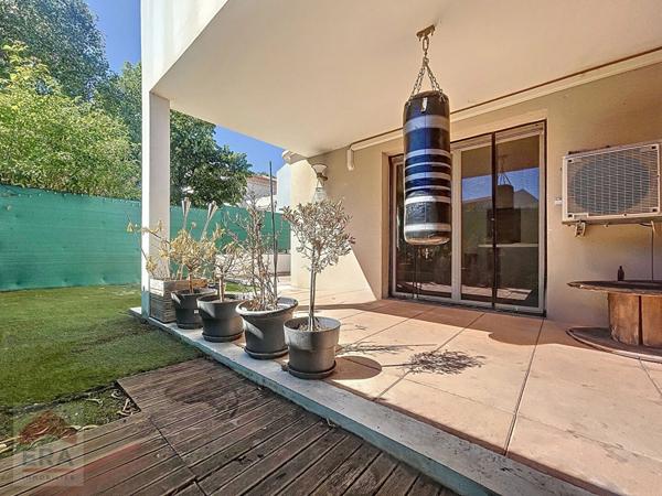 A VENDRE MARSEILLE 13014 HAUTEUR DE ST MARTHE RESIDENCE RECENTE APPARTEMENT T3 JARDIN TERRASSE GARAGE PARKING