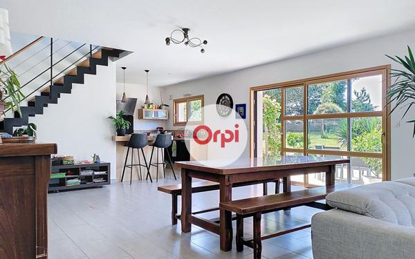 Maison à vendre    4 pièces • 150,65 m2 Malansac