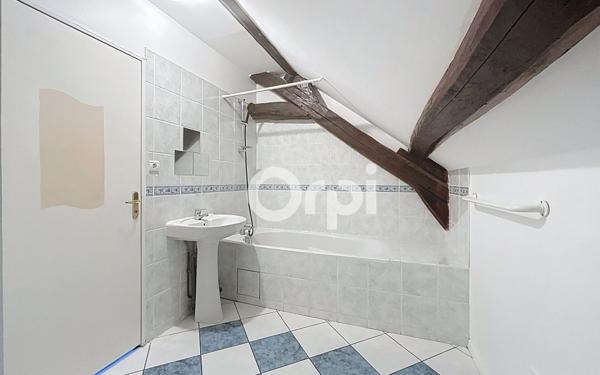 Appartement à vendre    3 pièces • 65,27 m2 Montataire