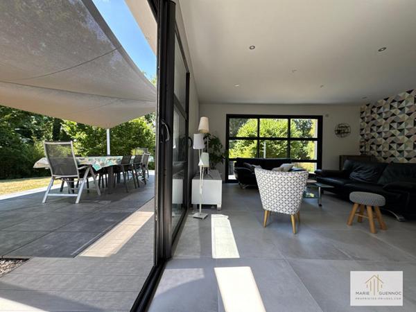 Maison contemporaine sur terrain de 1000m2  - Calme absolu et beaux volumes