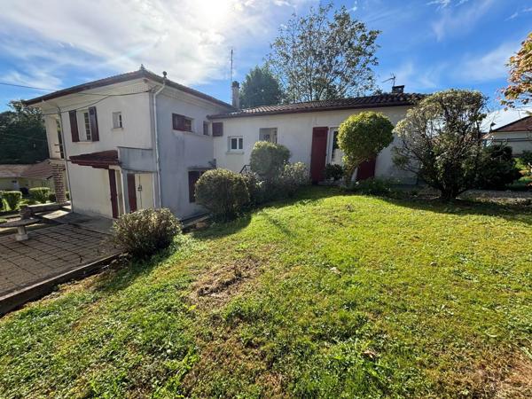 Maison à vendre 8 pièces Proche d'Orthez avec sa grande dépendance