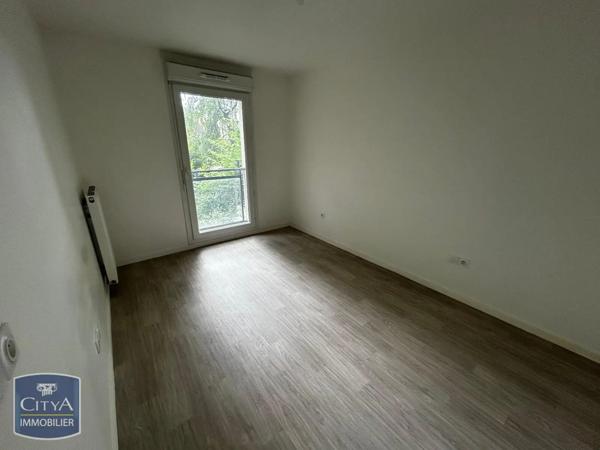 Appartement à louer 2 pièces 38.64m² Forges-les-Bains (91470)
