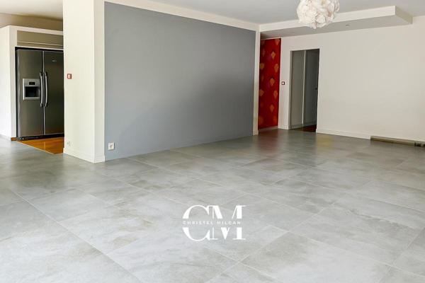 Maison Mérignac  piscine, 7 pièces 196 m2 sur 860m2