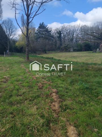 Beau terrain de 1960 m² constructible