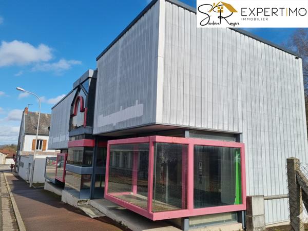 Saint-Éloy-les-Mines (63700) Local Polyvalent de 320 m² – Saint-Éloy-les-Mines