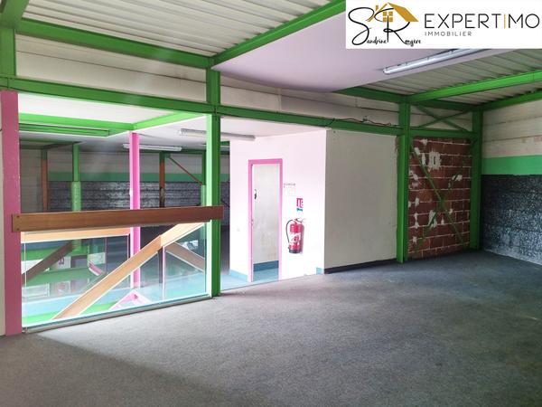 Saint-Éloy-les-Mines (63700) Local Polyvalent de 320 m² – Saint-Éloy-les-Mines