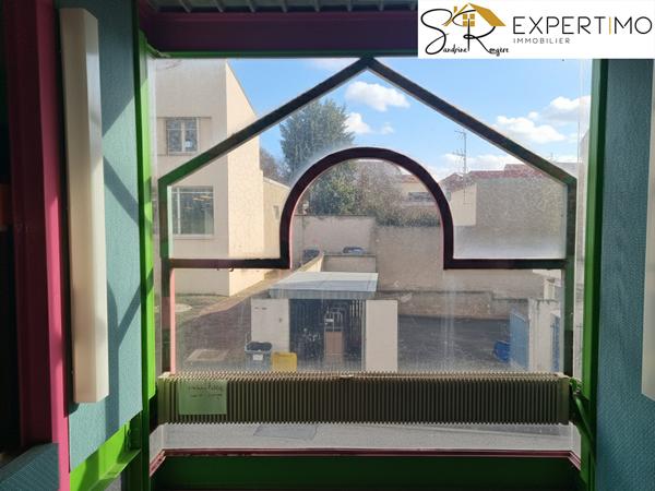 Saint-Éloy-les-Mines (63700) Local Polyvalent de 320 m² – Saint-Éloy-les-Mines