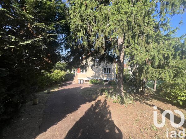 House for sale 5 rooms 80 m² Saintry-sur-Seine