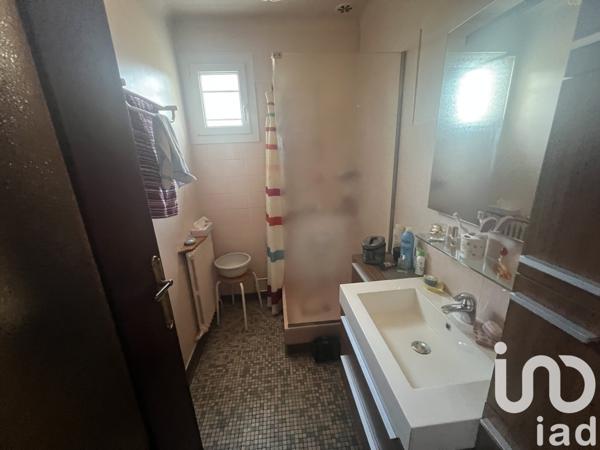 House for sale 5 rooms 80 m² Saintry-sur-Seine