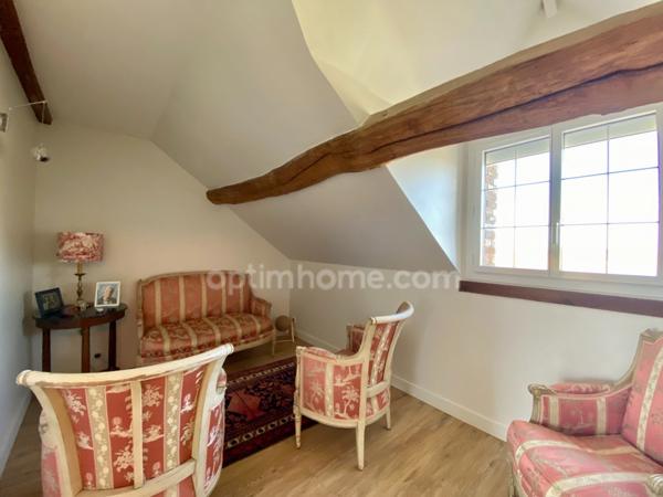 Authentique Briarde de charme rénovée – 170 m² habitables sur 1300 m² de terrain – Saint-Just-en-Brie