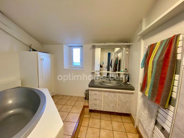 Authentique Briarde de charme rénovée – 170 m² habitables sur 1300 m² de terrain – Saint-Just-en-Brie