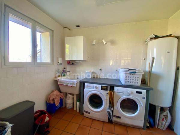 Authentique Briarde de charme rénovée – 170 m² habitables sur 1300 m² de terrain – Saint-Just-en-Brie