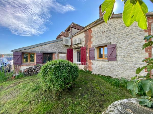 Authentique Briarde de charme rénovée – 170 m² habitables sur 1300 m² de terrain – Saint-Just-en-Brie