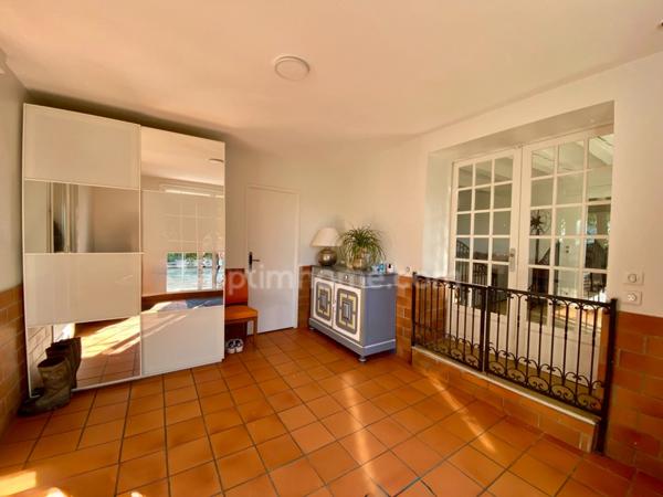 Authentique Briarde de charme rénovée – 170 m² habitables sur 1300 m² de terrain – Saint-Just-en-Brie