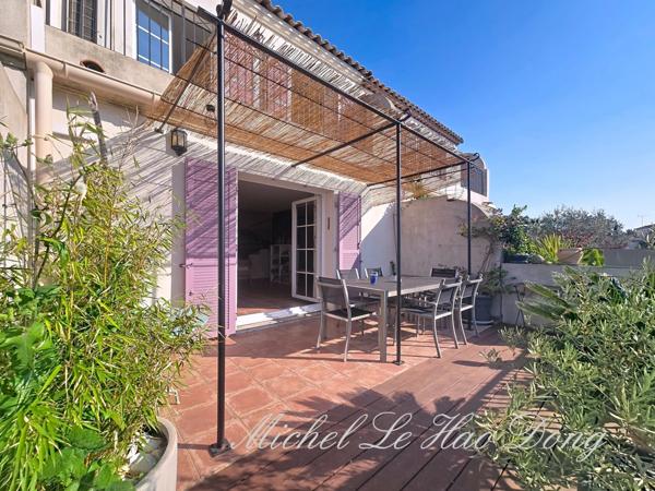 Maison en marina de type P4 en duplex à vendre à Aigues-Mortes (30220)