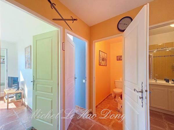 Maison en marina de type P4 en duplex à vendre à Aigues-Mortes (30220)