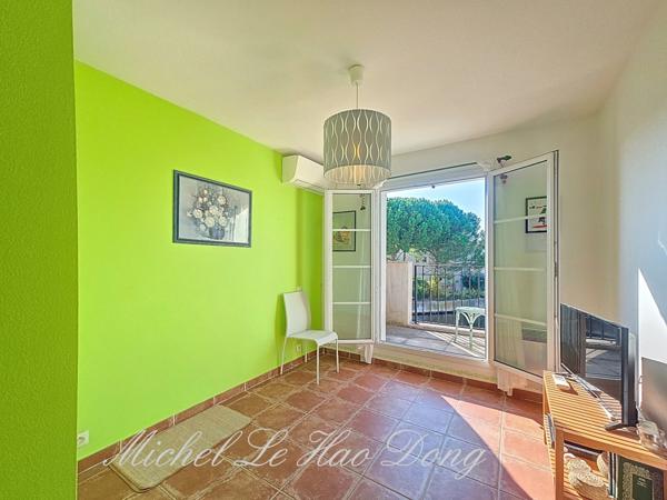 Maison en marina de type P4 en duplex à vendre à Aigues-Mortes (30220)