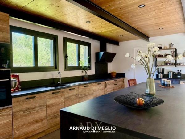 Propriété au calme dans la campagne bonifacienne