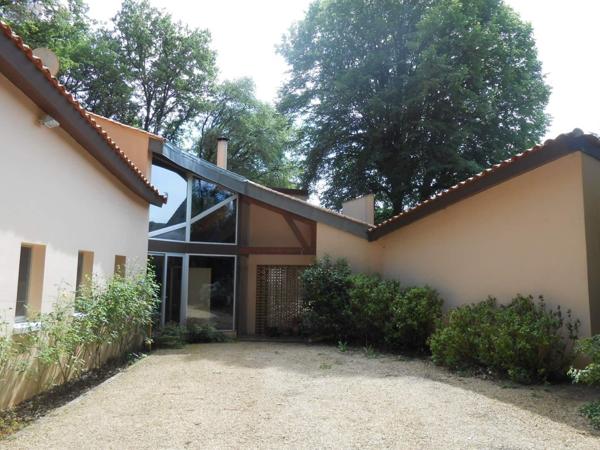 Maison à vendre à Saint-Benoît dans la Vienne (86280), ref : 018/965