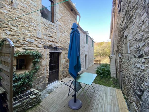 Location Studio 1 pièces 14 m2 à Allas-les-Mines