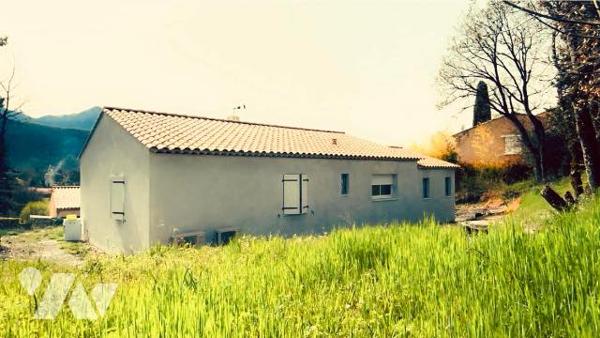 VILLA RECENTE + TERRAIN  3 CHBRES GARAGES WC DOUCHE DEBARRAS CUISINE SEJOUR SPACIEUX CLIM REVERSIBLE