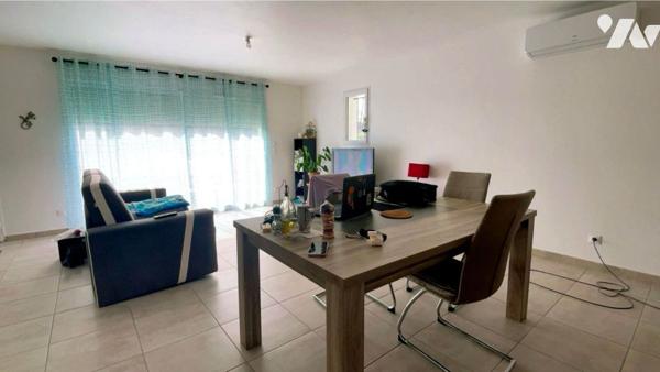 VILLA RECENTE + TERRAIN  3 CHBRES GARAGES WC DOUCHE DEBARRAS CUISINE SEJOUR SPACIEUX CLIM REVERSIBLE