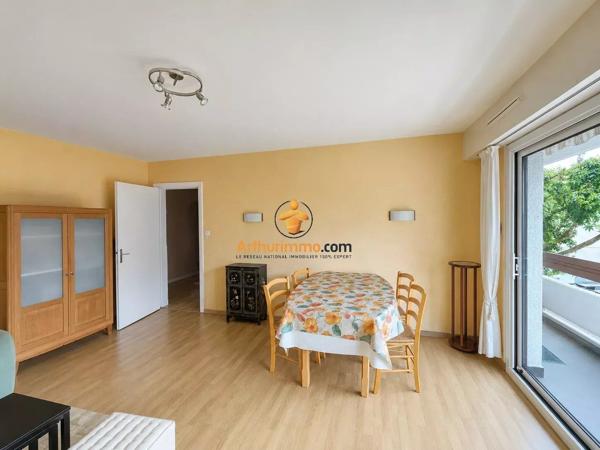Vente                                                      Appartement
                        
                     4 pièces                      81 m2                     à Tarbes