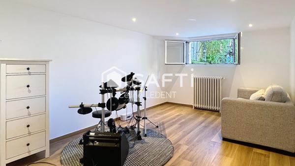 Charentonneau, maison familiale de 6 Pièces