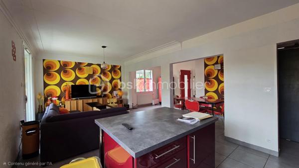 Venez vite découvrir cette superbe maison de 114 m², située à Châtellerault 86, à deux pas de toutes les commodités, quatre minutes de la gare en voiture, deux minutes à pied, des commerces.
Ce superbe bien immobilier est composé : 

INTÉRIEUR REZ-DE-CHAUSSÉE
- Entrée spacieuse
- Cuisine spacieuse, aménagée, équipée , four, plaque gaz de ville, hotte et rangement avec îlot centrale, ouverte sur salon /séjour, balcon.
- Cellier, accé au sous-sol par escalier intérieur.
- Deux chambres dont une avec dressing
- Une salle de bains
- WC séparé

A L’ÉTAGE, MANSARDE
- Grand pallier, salle de jeu, petit salon
- Deux belle chambres

SOUS-SOL
- Cave 
- Chaufferie
- Pièce aménagée, après isolation et changement de fenêtre, celle ci pourrait être une chambre ou tout autre pièce à votre convenance
- Grand garage 
- Atelier

EXTÉRIEUR:
- Maison en partie mitoyenne sur un coté.
- Celle-ci est implantée sur une parcelle de terrain de 1047 m²,clôturé, arborés.
- Un superbe four à pizza est installé dans un charmant chalet.
- Cabanon de jardin 
- Maisonnette de jardin
- Terrasse et Spa

PARTIES TECHNIQUES:
- Type de chauffage chaudière gaz de ville
- Chauffe eau électrique
- Portail électrique
- Volet  roulant électrique
- Double vitrage PVC, et bois au sous sol
Cette superbe maison est classée DPE E à 14 points de passer en D, isolation à améliorer !!
Ce magnifique bien n'attend que vous pour être amélioré et rénover par vos soin!!
Une visite ?