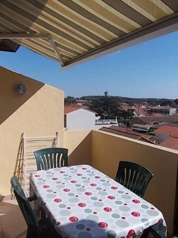 Location de vacances                                                      Appartement
                        
                     2 pièces                      22 m2                     à Mimizan