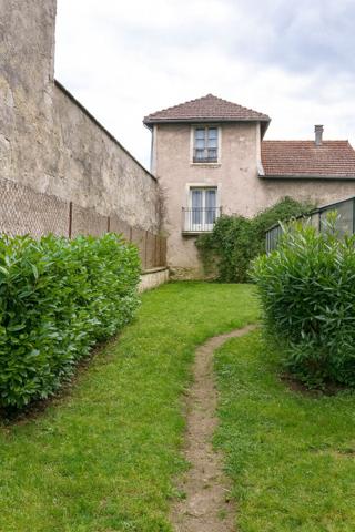 Meaux maison 72 m² avec garage et jardin