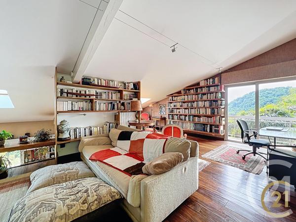 Maison à vendre  6 pièces - 215 m2 BART - 25