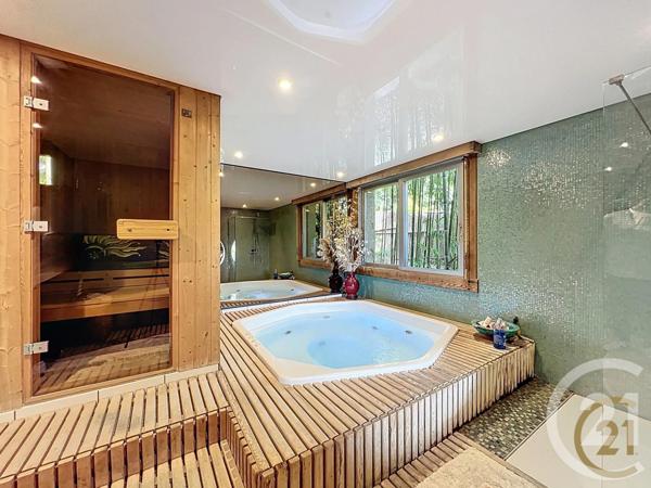 Maison à vendre  6 pièces - 215 m2 BART - 25