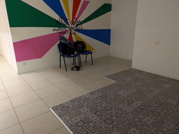 Dpt Isère (38), à louer BOURGOIN JALLIEU Local commercial 75 m²