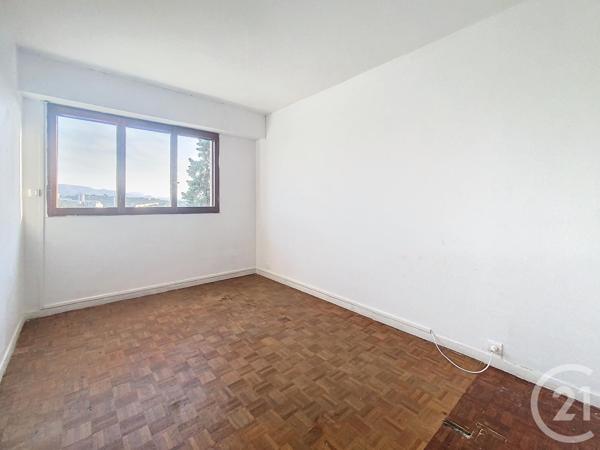 Appartement F5 à vendre  5 pièces - 92,79 m2 MARSEILLE - 13013