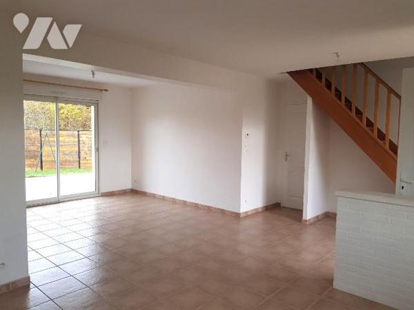 A VENDRE -  A CHATRES SUR CHER  (41) 
Découvrez cette agréable maison construite en 2007 d'une...