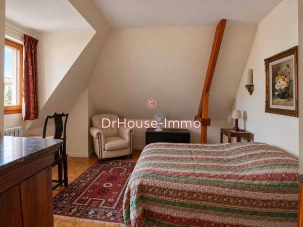 Maison à vendre 9 pièces de 219 m²